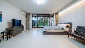 Room (202) - Rabbit Star Pension (Chuncheon)