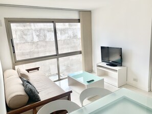 Living area - Front park of city, near Aristides 🍷 (Mendoza)