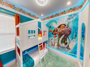 Family House, Multiple Bedrooms, Private Pool | 8 bedrooms, individually decorated, individually furnished, desk