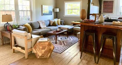 Modern Rustic Retreat in Poconos