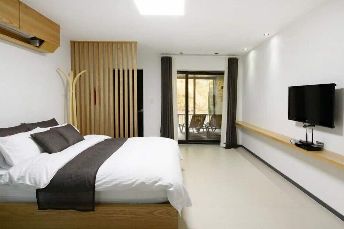Room (103(Spa))