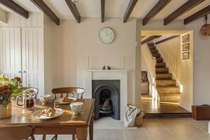 Dining - Garth Cottage, West Ayton, Scarborough (Scarborough)