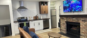 Cozy Place | Comfortable Sleep | 5 Queen & 2 Full Beds