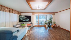 Chambre (hayanjib private house)