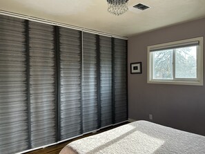 2 habitaciones, escritorio, wifi gratis y ropa de cama 