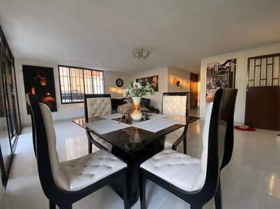 Modern beachfront apartment, Bocagrande Cartagena!🌊