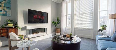 Télévision, cheminée