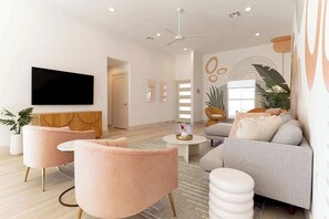 TV connectée, espaces bureaux