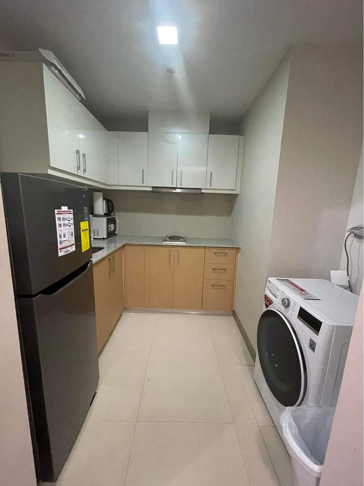 Microwave, stovetop, coffee/tea maker, electric kettle