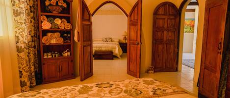 2 Schlafzimmer, Zimmersafe, kostenloses WLAN, Bettwäsche