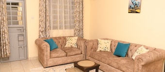 Apartment Sleeps 4 with Two Bathrooms