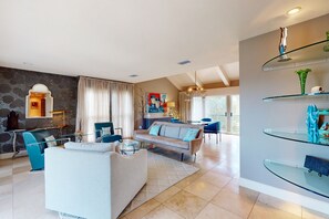 Televisión, videojuegos, servicios de streaming y estéreo 