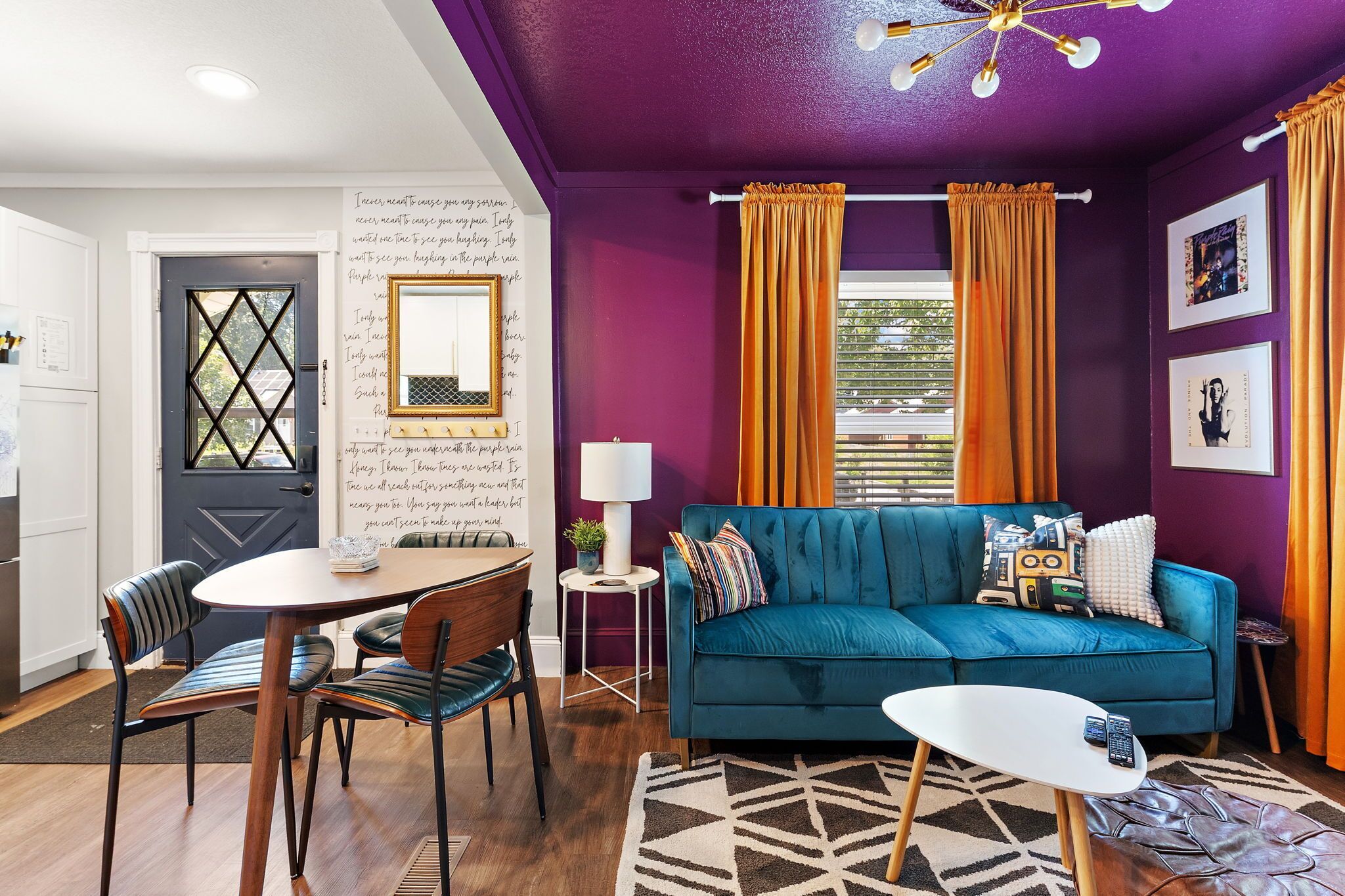 Smart TV y biblioteca musical 