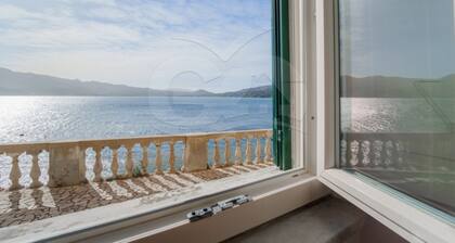 Dimora Le Fortezze along the Coast