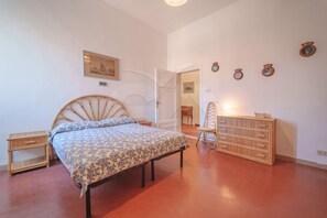 4 bedrooms, WiFi