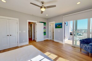 4 Schlafzimmer, Bügeleisen/Bügelbrett, Reisekinderbett, kostenloses WLAN