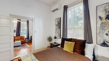 1 bedroom, internet, bed sheets