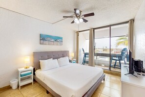 2 bedrooms, iron/ironing board, Internet, bed sheets