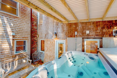 Expansive, dog-friendly home with sauna, decks & great location