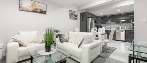 Smart TV, fireplace, offices