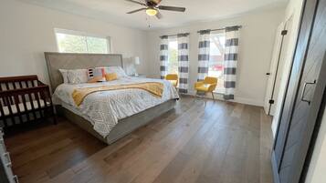 3 chambres, lit parapluie, Wi-Fi, draps fournis