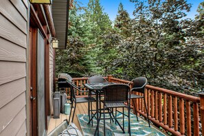 Outdoor dining - Updated condo with peek-a-boo lake views, deck, W/D, fireplace, & lake access (Somers)
