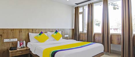 Kamar Standar | Setrika/meja setrika