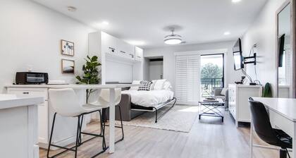 Chic Studio Condo w/ Murphy Bed | Desk | Kitchenette & Golf Views – Perfect for Work & Relaxation!