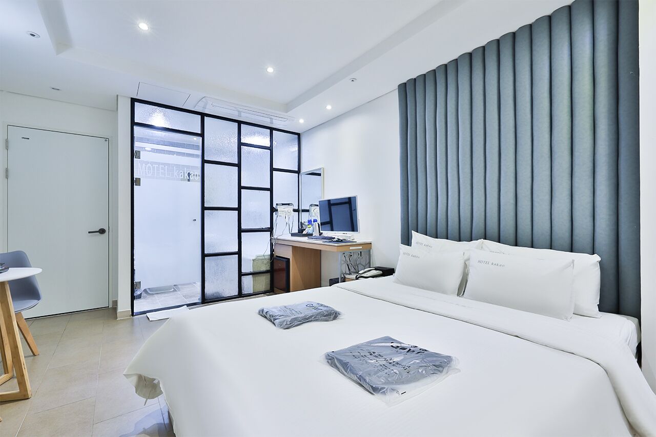 Suite Terrace | Premium bedding, free WiFi, bed sheets