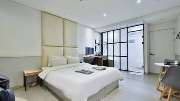 Suite Terrace | Premium bedding, free WiFi, bed sheets