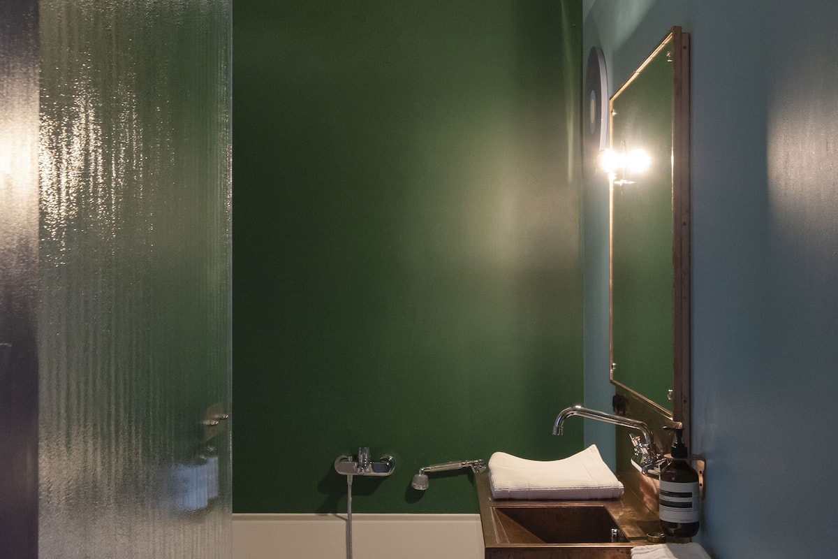 luxury double room | bathroom | designer toiletries, towels, soap, shampoo