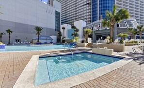 Una piscina climatizada