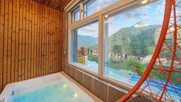 Room (chulleongdali)