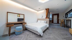 Room (chulleongdali)