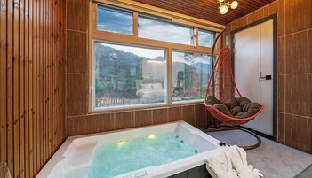 Room (chulleongdali)