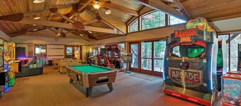 Steps to Northstar Village! Gated, Dog-friendly, with a loft, 2 balconies