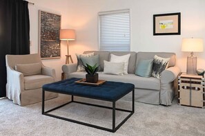 智能電視、 辦公室