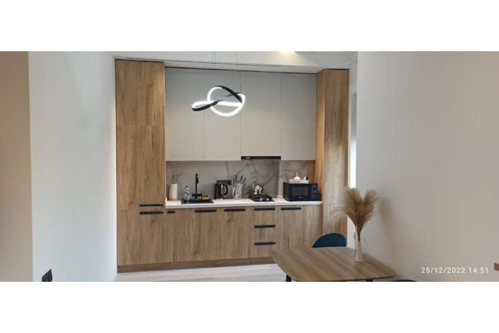 冰箱、微波炉、炉灶、洗碗机