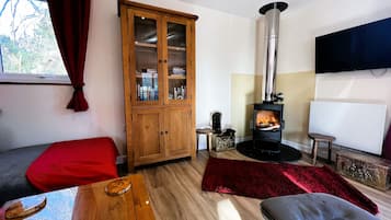 2 chambres, fer et planche à repasser, Wi-Fi gratuit, draps fournis
