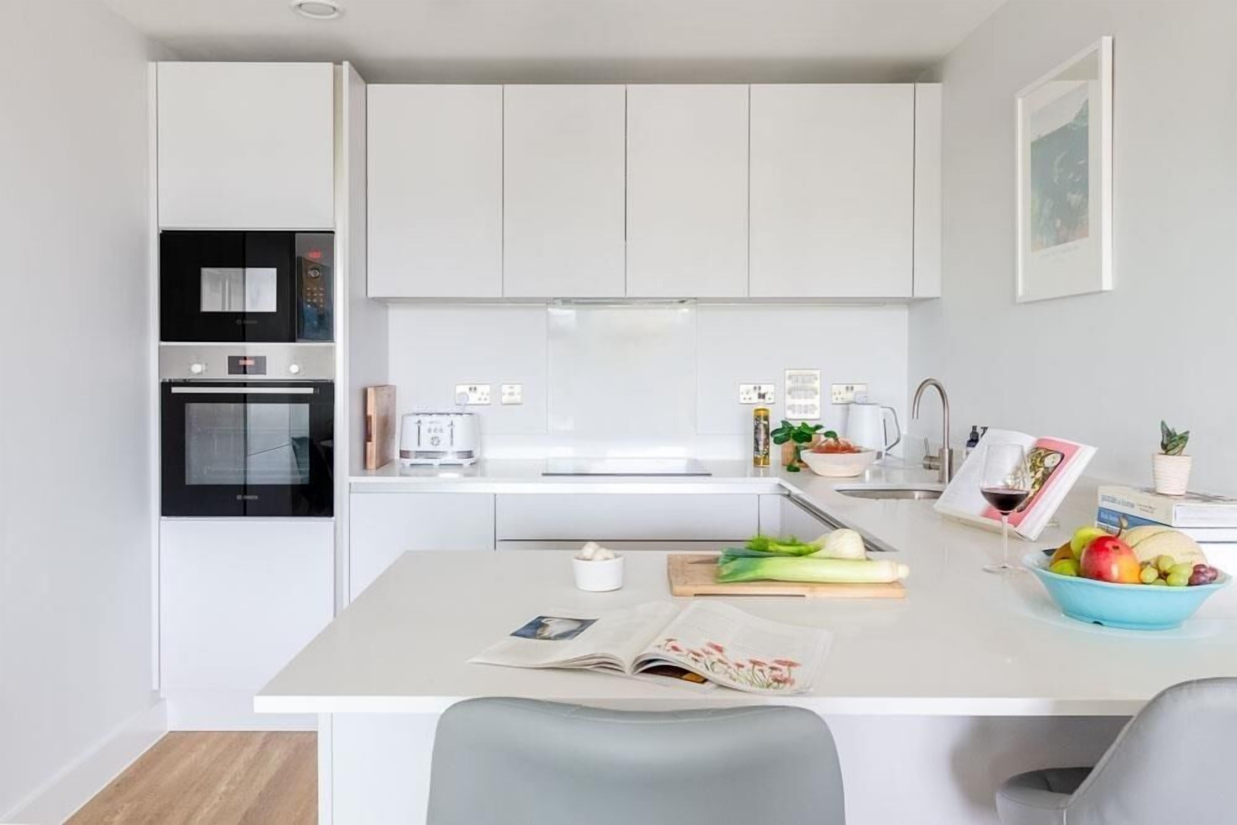 Fridge, microwave, dishwasher, toaster