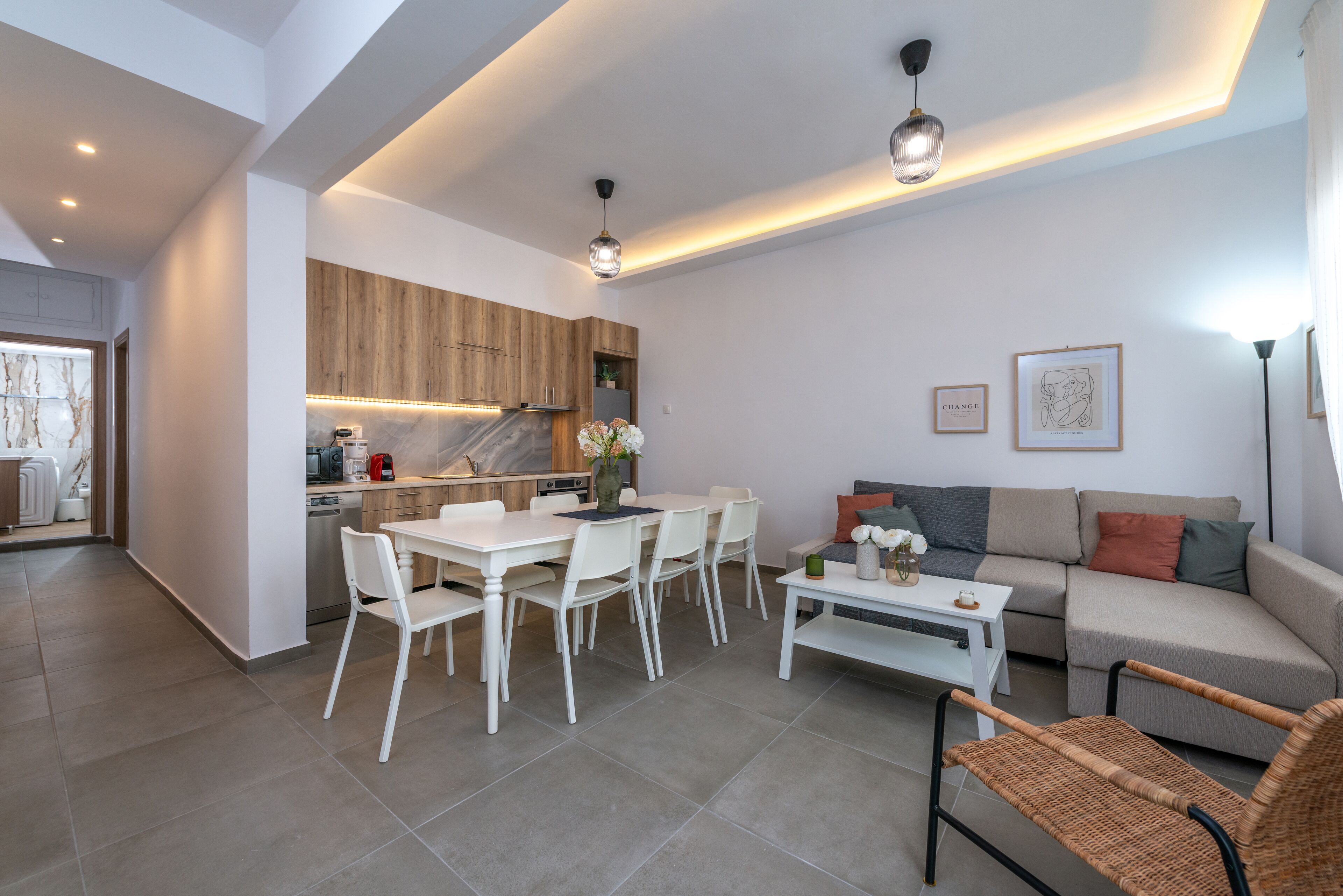 Apartamento urbano, para não fumantes | Área de estar | Smart TV 45 polegadas com canais via satélite, TV