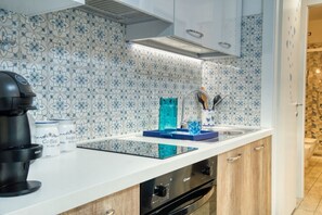 Kühlschrank, Mikrowelle