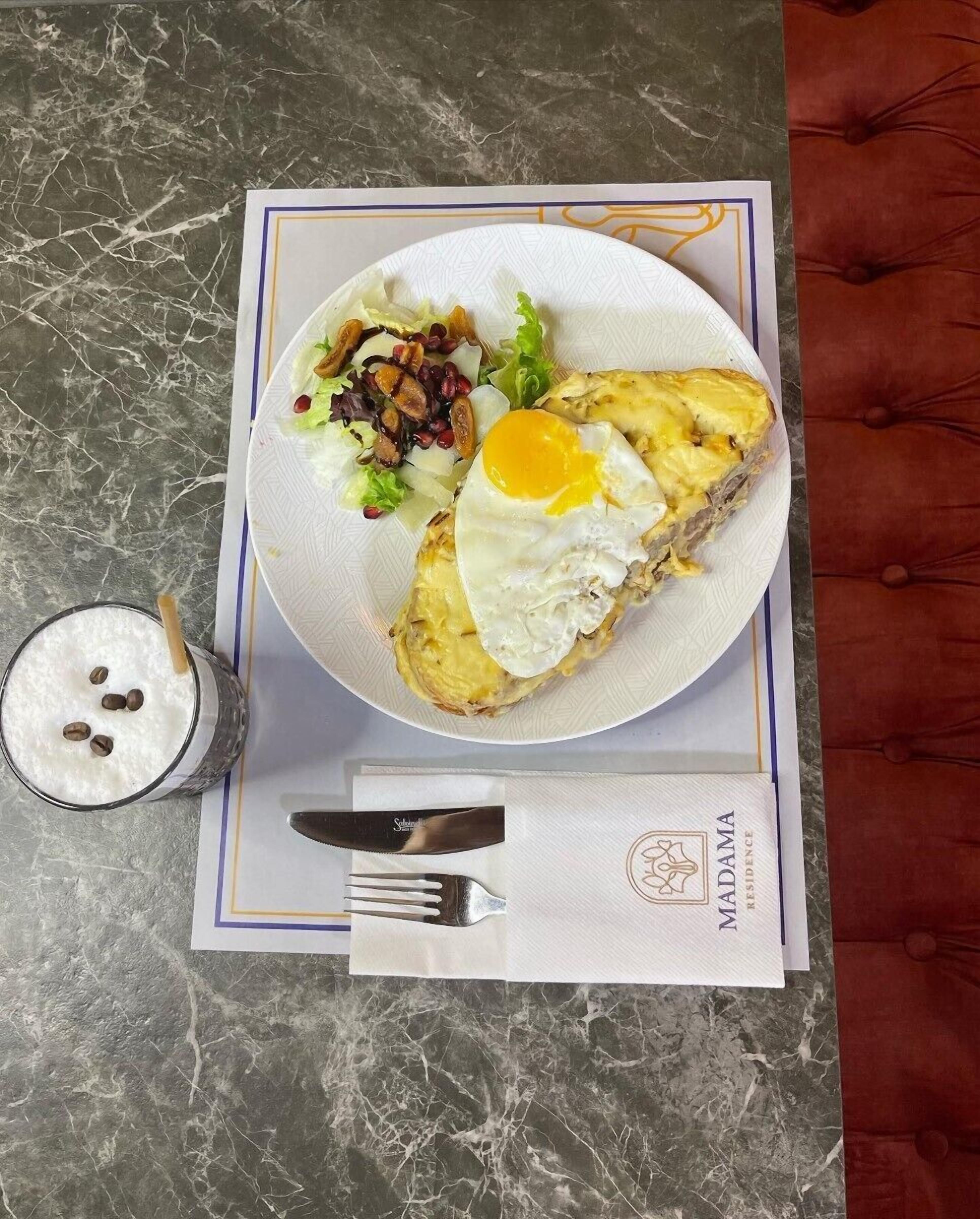 Breakfast meal