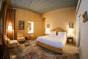 Suite | Con stile personalizzato, con arredamento individuale, tende oscuranti