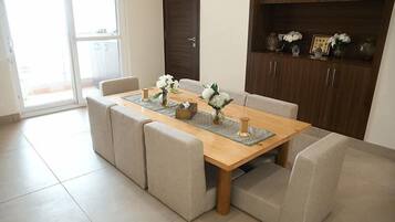 Jal with Ganga View and Balcony | Dining room
