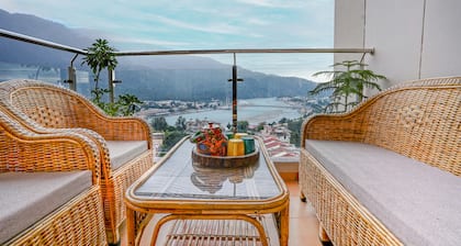 Golden Healing Journeys Homestay