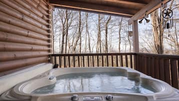 舒适小屋, 2 间卧室, 无烟房, 热水浴缸 | 私人 SPA 浴缸