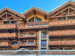Exterior - Exceptional penthouse with jacuzzi, sauna, ski-in/ski-out, pets welcome (Méribel)