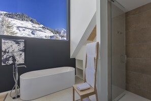 Family Suite - THE BASE  (Andermatt)