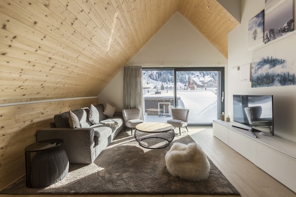 Penthouse | Living area | Flat-screen TV - THE BASE (Andermatt)
